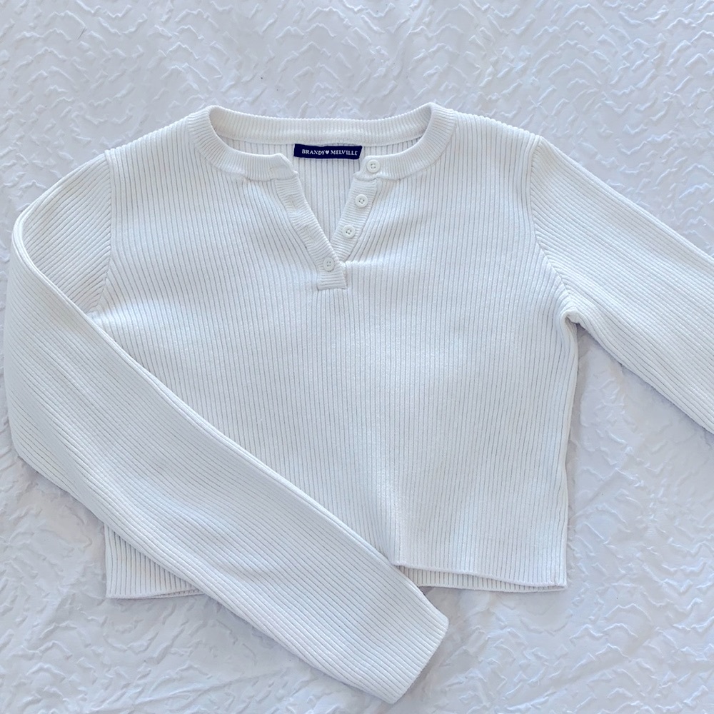Brandy Melville Cropped Sweater Top